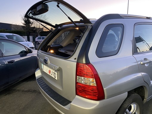 Kia Sportage 2.0 Crdi 112ch 2006 - vue 7