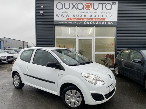 Renault Twingo 1.5 DCI 65 Ch 2010 - vue 3