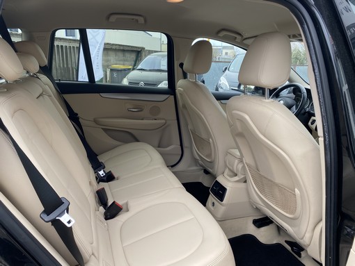BMW 216D 116ch grand tourer 5 places 2016 - vue 9
