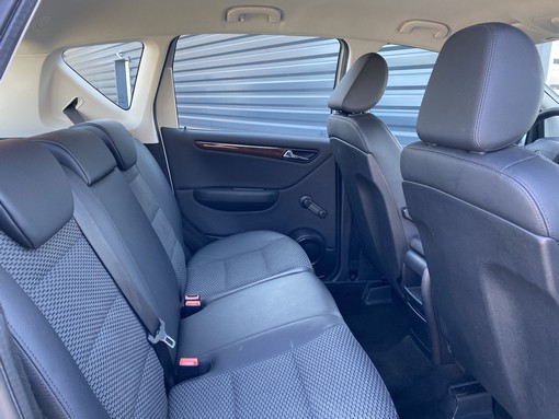 Mercedes-Benz A180 CVt 110 Ch elegance 2010 - vue 6