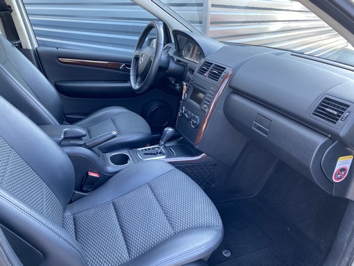 Mercedes-Benz A180 CVt 110 Ch elegance 2010 - vue 7