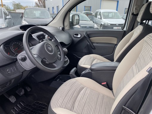 Renault Kangoo 1.5 DCI 75 Ch Tomtom 2012 - vue 6