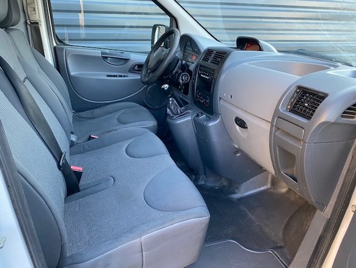 Peugeot Expert 1.6 90 Ch 2013 - vue 6