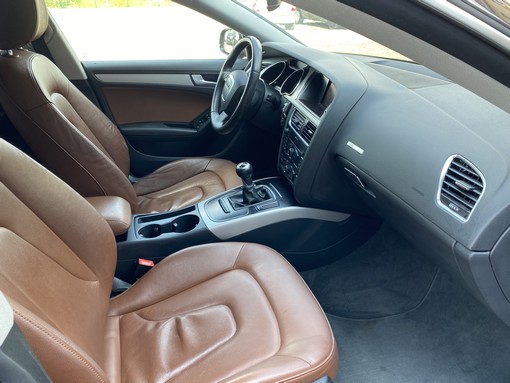 Audi A5 2.0 TDI 136ch 2012 - vue 10