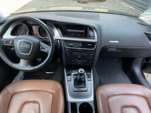 Audi A5 2.0 TDI 136ch 2012 - vue 11