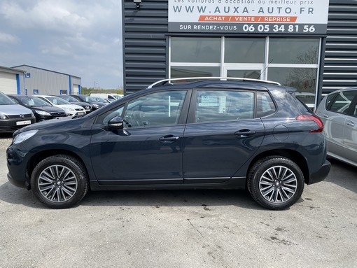 Peugeot 2008 1.2 Puretech 82 Ch active 2017 - vue 3