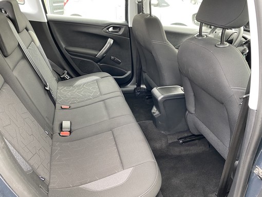 Peugeot 2008 1.2 Puretech 82 Ch active 2017 - vue 7