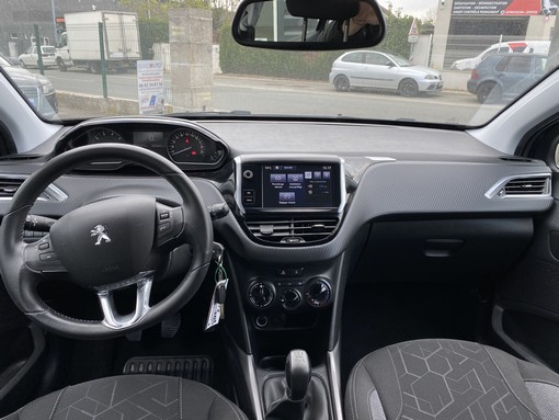 Peugeot 2008 1.2 Puretech 82 Ch active 2017 - vue 9
