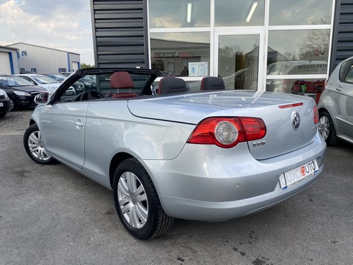 Volkswagen Eos 2.0 TDI 140 Ch 2007 - vue 5