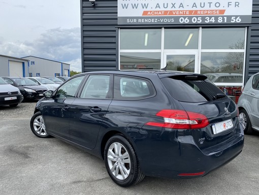 Peugeot 308 1.6 HDI 92 Ch 2014 - vue 2