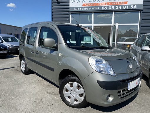 Renault Kangoo 1.5 DCI 85 Ch 2010 - vue 4