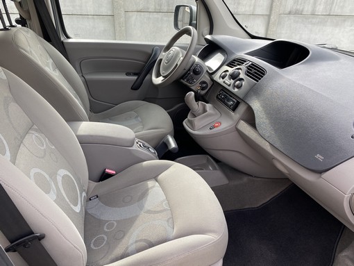 Renault Kangoo 1.5 DCI 85 Ch 2010 - vue 8