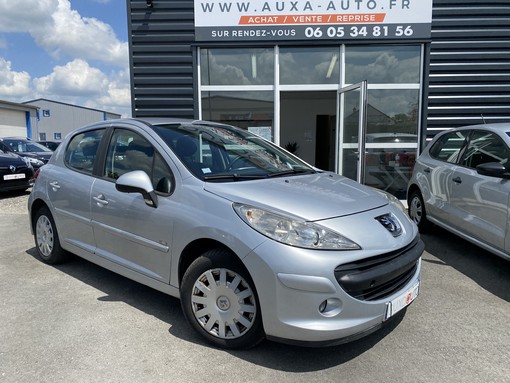 Peugeot 207 1.6 HDI 90 Ch 2011 - vue 3