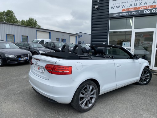 Audi A3 1.6 TDI 105 Ch 2011 - vue 2