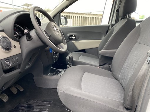 Dacia Dokker 1.5 DCI 75 anniversary 2017 - vue 5