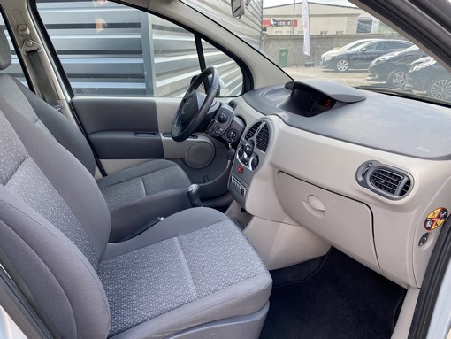 Renault Modus 1.5 DCI 65 Ch authentique 2005 - vue 8