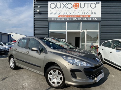Peugeot 308 1.4 95 Ch 2010 - vue 4