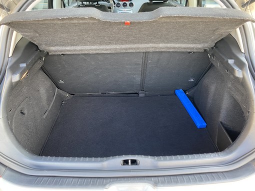 Peugeot 308 1.4 95 Ch 2010 - vue 8