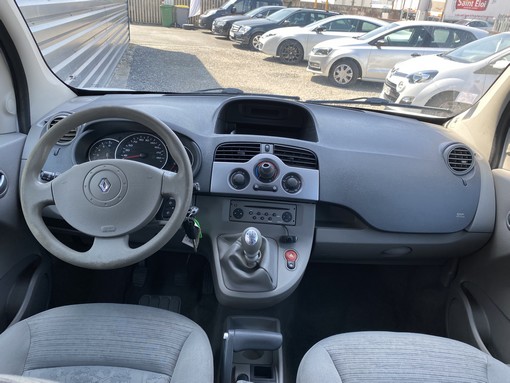 Renault Kangoo 1.5 DCI 105 Ch authentique 2009 - vue 7