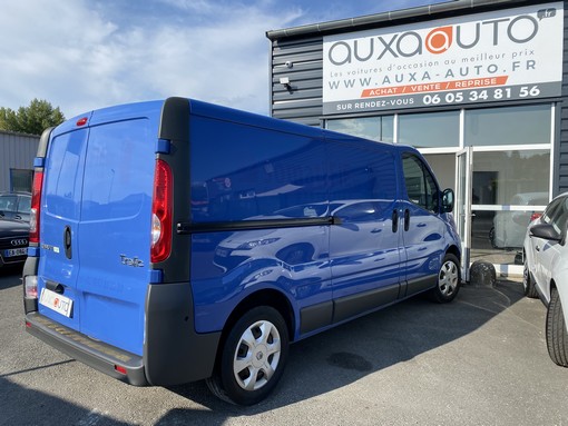 Renault Trafic L2H1 2.0 DCI 115 Ch 2014 - vue 3