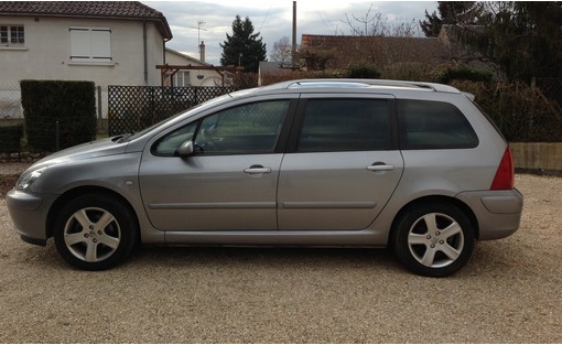 Peugeot 307 SW 1.6 HDI 110ch 2003 - vue 4