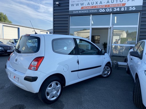 Renault Twingo 1.5 DCI 65ch authentique 2010 - vue 3