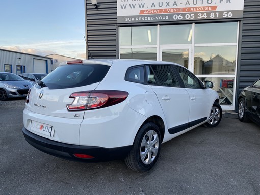 Renault Megane Iii Estate 1.5 DCI 90 Ch expression 2010 - vue 9