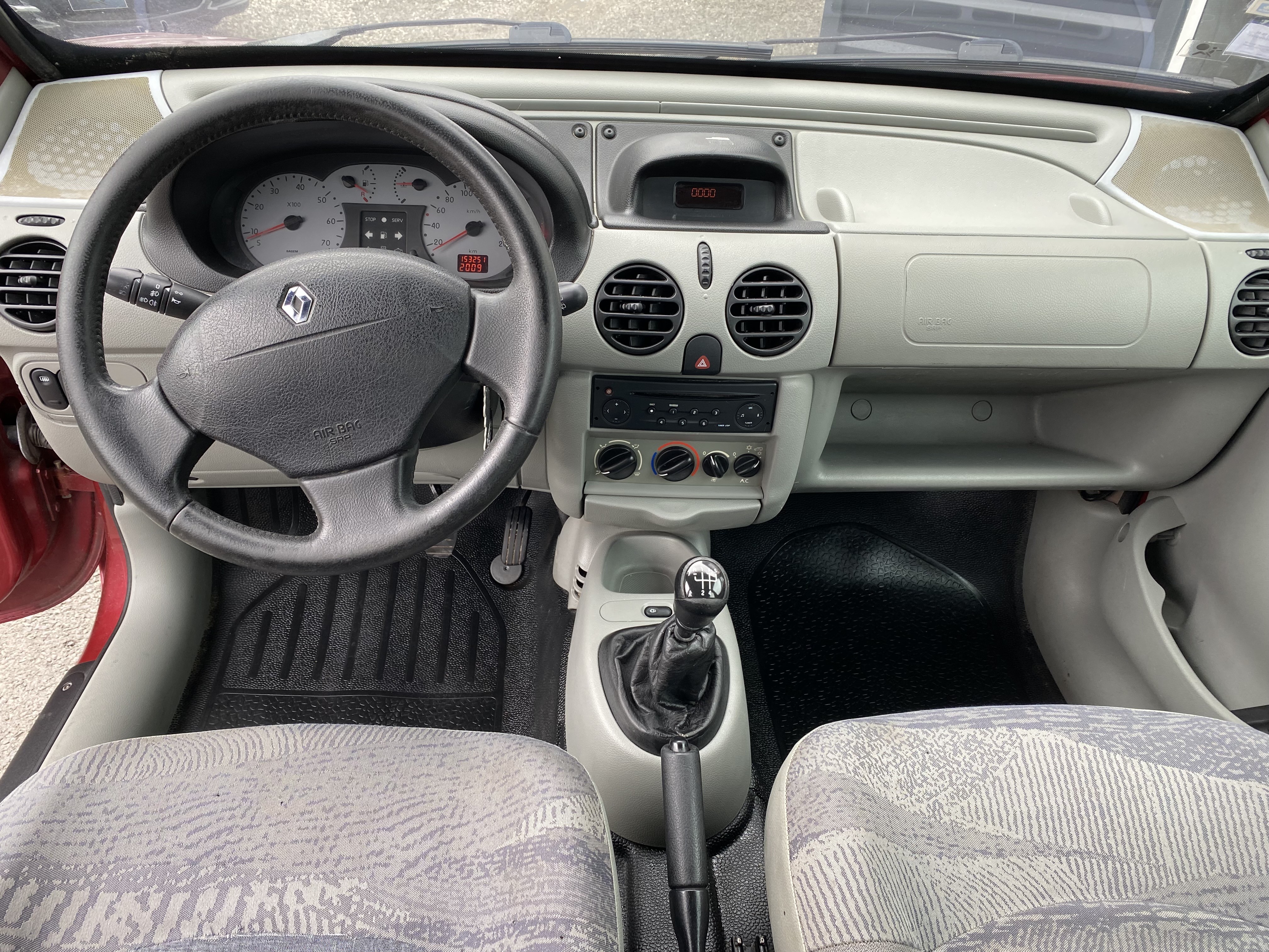 Renault Kangoo 1.6 95 Ch 2003 - vue 10