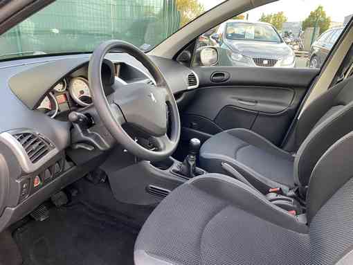 Peugeot 206+ 1.1 active 2011 - vue 8
