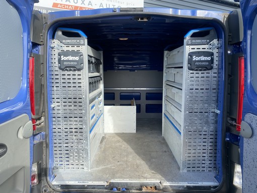 Renault Trafic L1H1 2.0 DCI 115 Ch 2014 - vue 9