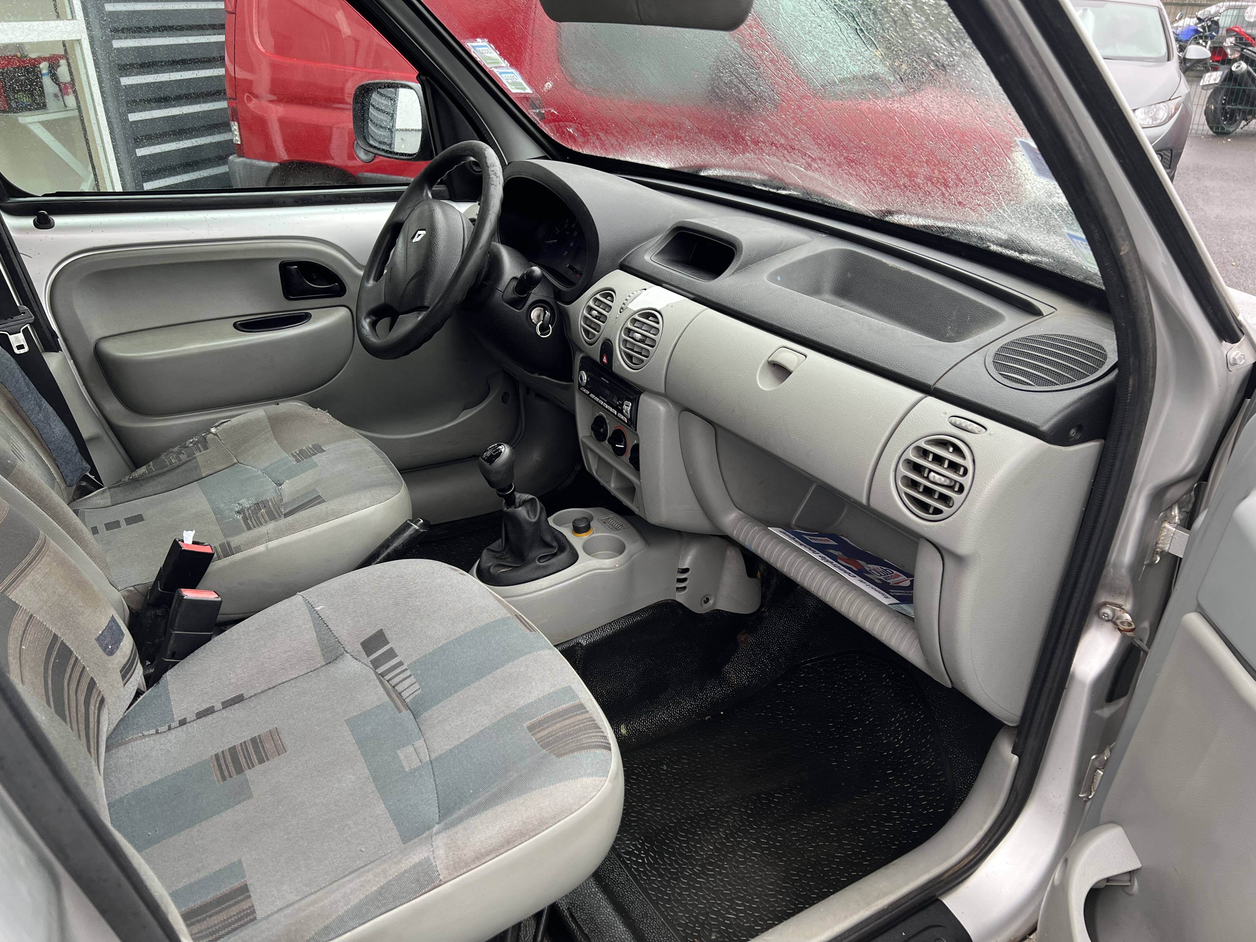 Renault Kangoo 1.5 DCI 60 Ch 2006 - vue 7