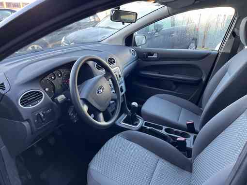 Ford Focus 1.8 TDCI 115ch 2007 - vue 6