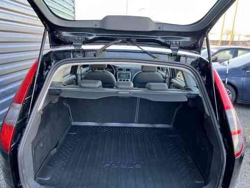 Ford Focus 1.8 TDCI 115ch 2007 - vue 10