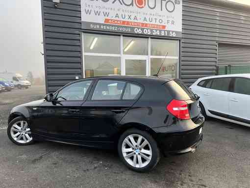BMW 116D 2009 - vue 6