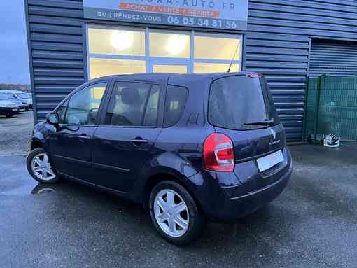 Renault Grand Modus 1.5 DCI 85 Ch 2010 - vue 2