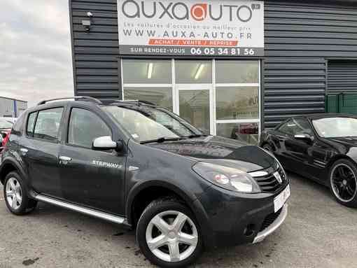 Dacia Sandero 1.6 90 Ch 2011 - vue 3