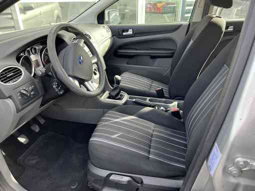 Ford Focus Clipper 1.8 TDCI 115ch 2009 - vue 5