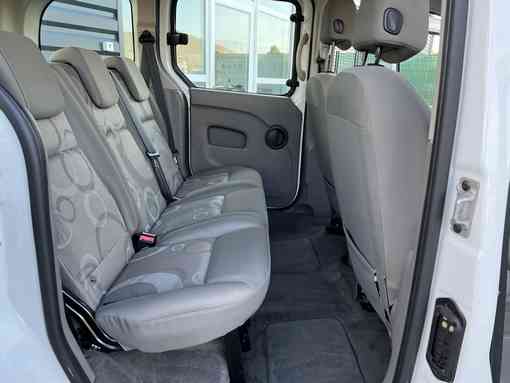 Renault Kangoo 1.5 DCI 70 Ch 2009 - vue 6