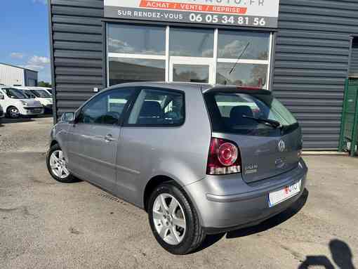 Volkswagen Polo 1.2 65 Ch 2006 - vue 2