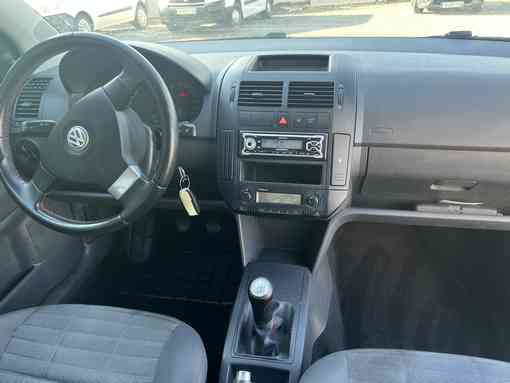 Volkswagen Polo 1.2 65 Ch 2006 - vue 7
