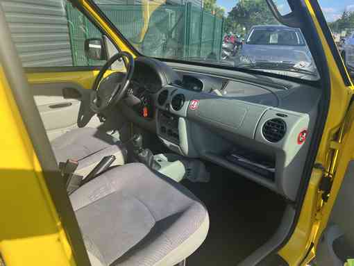 Renault Kangoo 1.4 75 Ch 2002 - vue 5