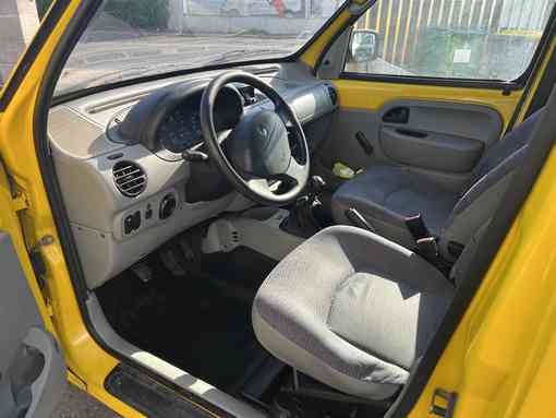 Renault Kangoo 1.4 75 Ch 2002 - vue 7
