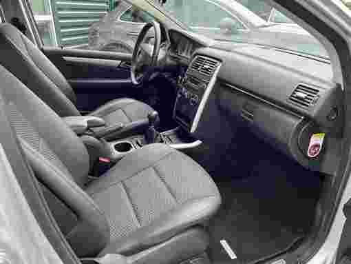 Mercedes-Benz B200 2008 - vue 9