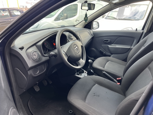 Dacia Logan 1.2 75 Ch 2014 - vue 5