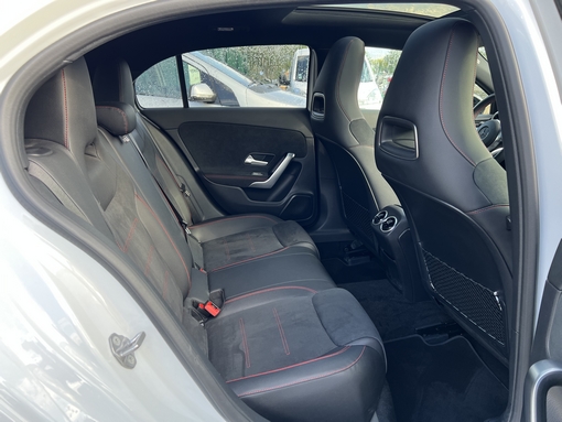 Mercedes-Benz A200 163 Ch pack amg 2019 - vue 9