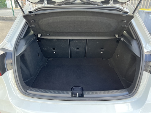 Mercedes-Benz A200 163 Ch pack amg 2019 - vue 13
