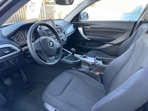 BMW 114I 2013 - vue 6