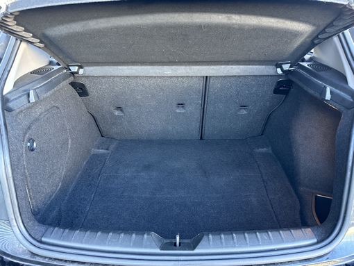 BMW 114I 2013 - vue 8