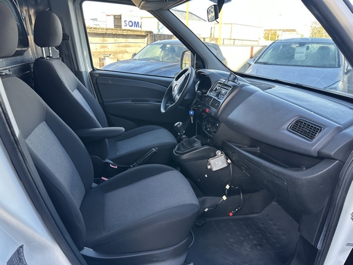 Fiat Doblo 1.6 105 Ch 2014 - vue 5