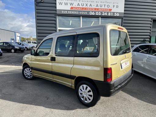 Peugeot Partner 1.4 75 Ch 2003 - vue 2